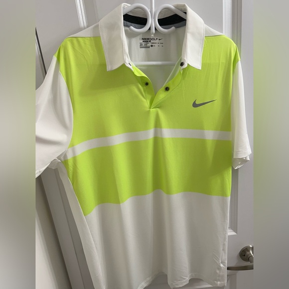 Nike Golf Men’s Green & White Polo Shirt - Size XL Great Condition Modern Fit - Picture 2 of 6